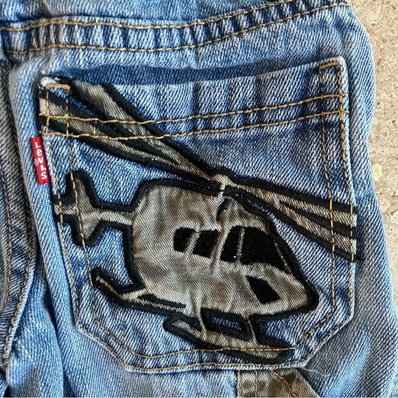 Vintage Little Boy Levi’s Cargo Jeans Embroidered Helicopter Camo Detailing (4) - Picture 8 of 12